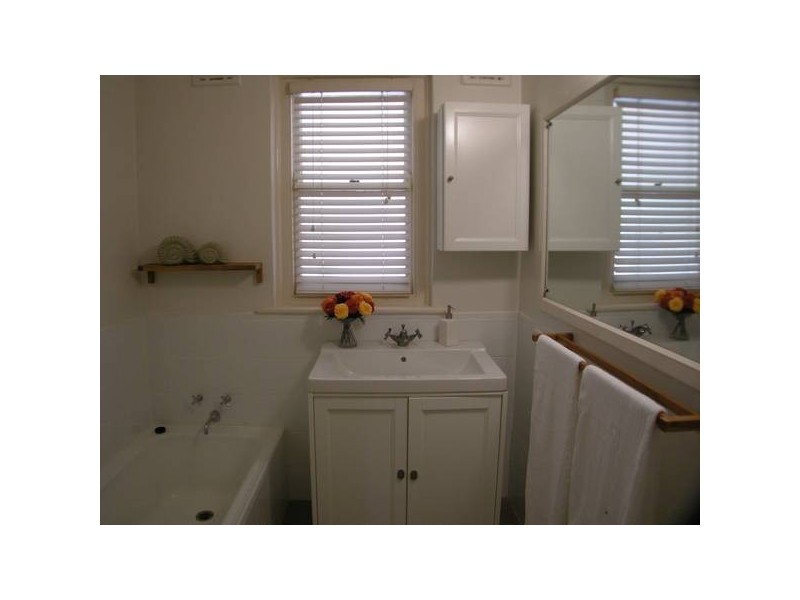 4 Devereux Street, Macclesfield SA 5153