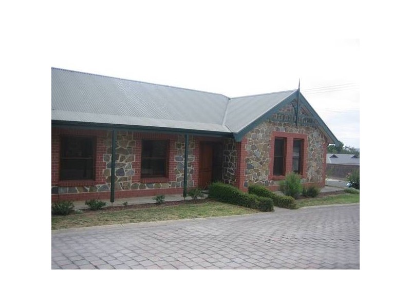 2/8 Hawthorn Road, Mount Barker SA 5251