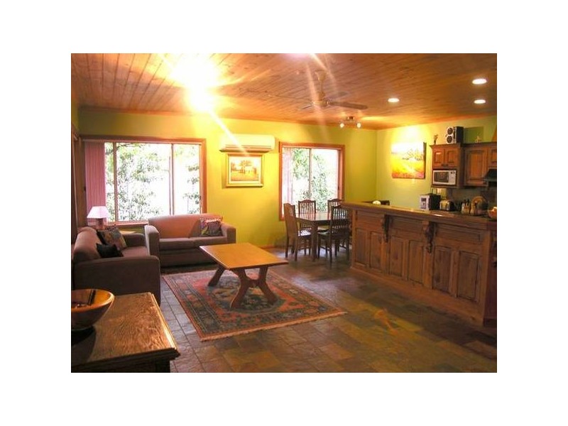 8 Lines Road, Strathalbyn SA 5255