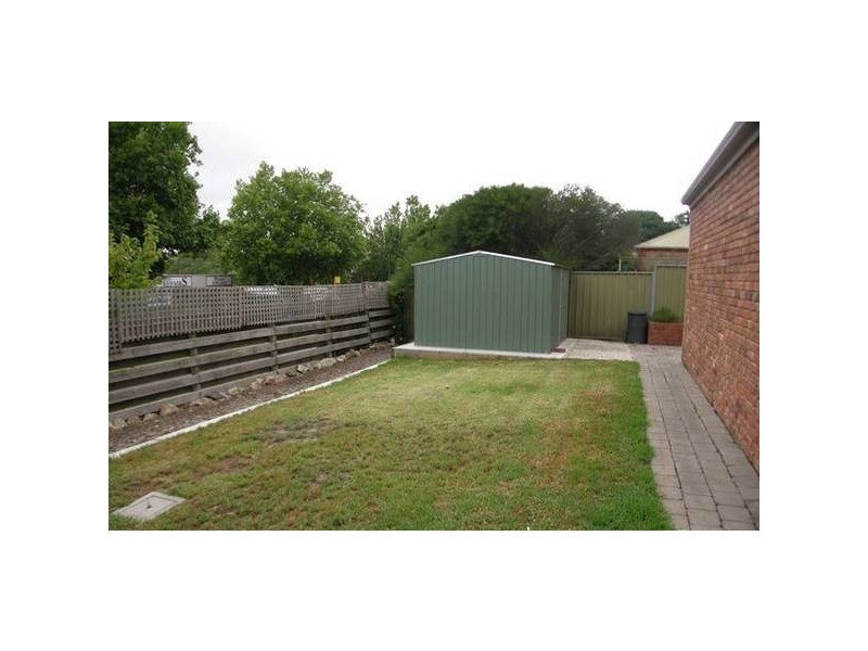 Unit 2/1 Chapman Crescent, Mount Barker SA 5251