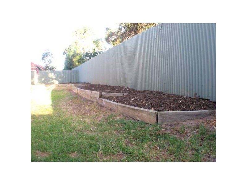 2/9a Victoria Road, Mount Barker SA 5251