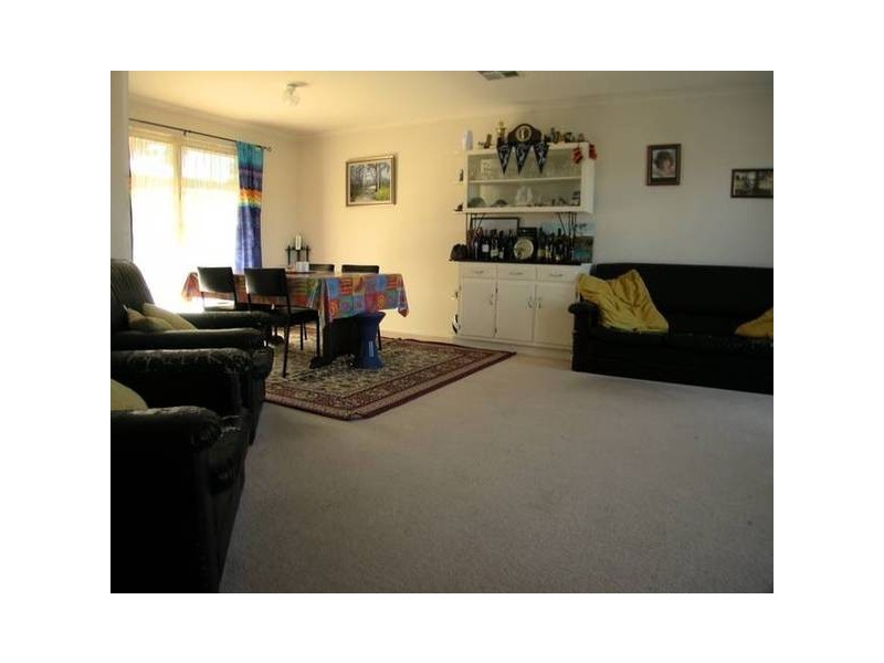 2 McDonald Close, Mount Barker SA 5251