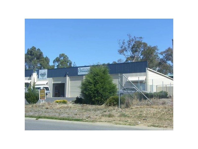 4 Simper Crescent, Mount Barker SA 5251