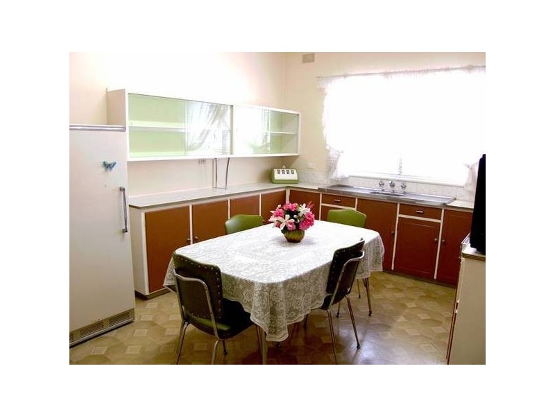 27 Arthur Street, Clarence Gardens SA 5039