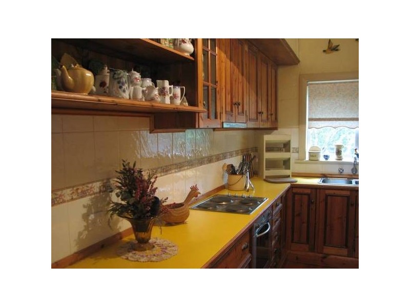 11 Victoria Road, Mount Barker SA 5251