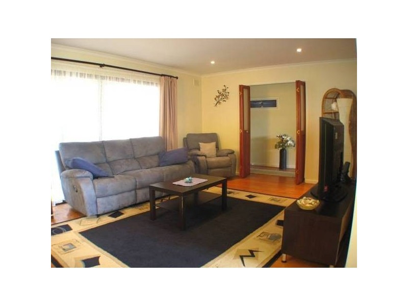 28 Doradus Avenue, St Agnes SA 5097