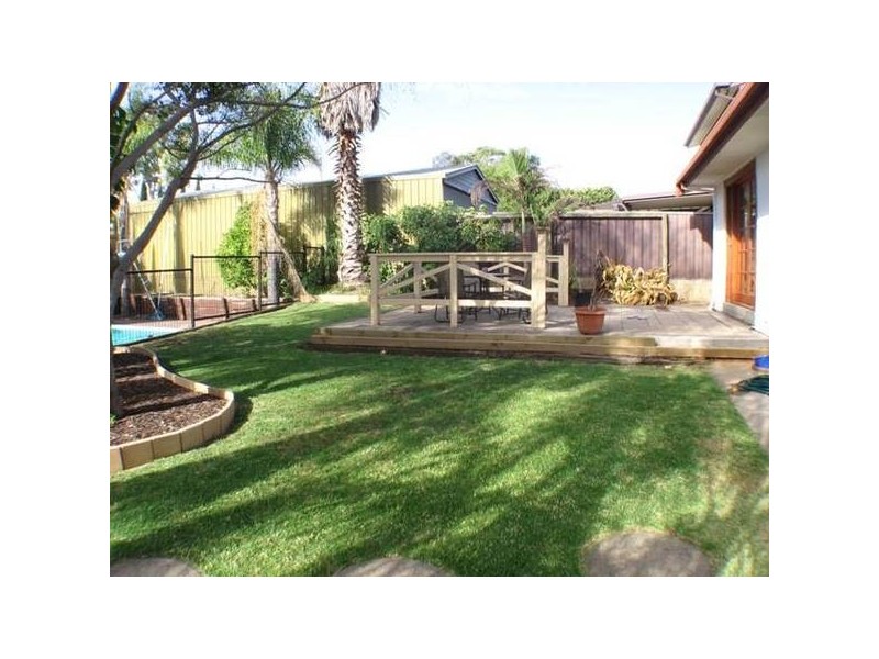 28 Doradus Avenue, St Agnes SA 5097