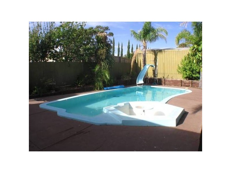 28 Doradus Avenue, St Agnes SA 5097