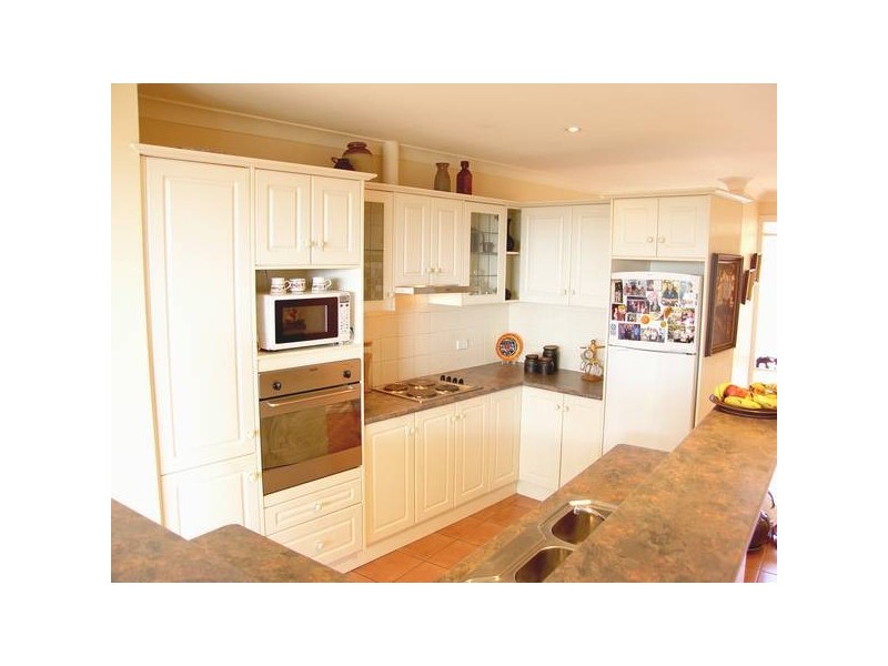 Lt 100 Mount Barker Road, Hahndorf SA 5245