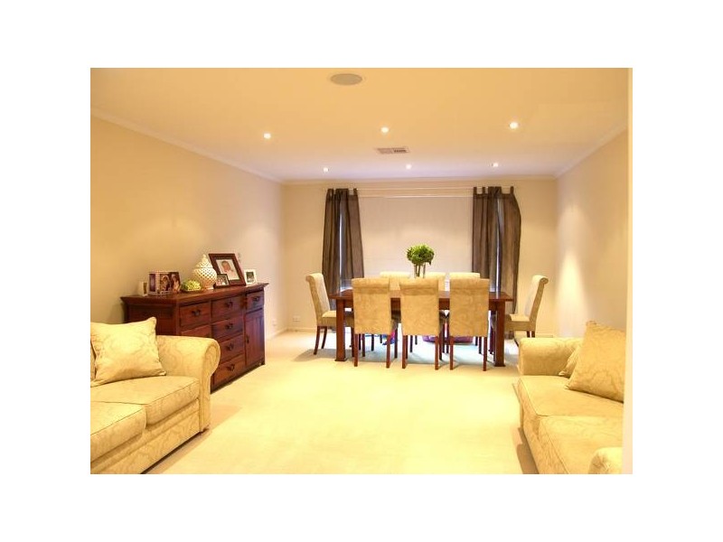 12 Nicholas Paech Drive, Hahndorf SA 5245