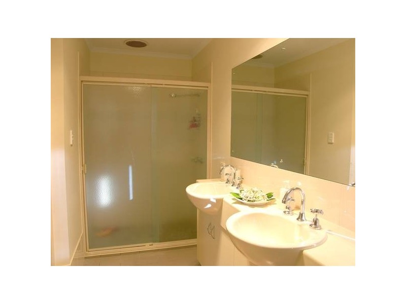 12 Nicholas Paech Drive, Hahndorf SA 5245