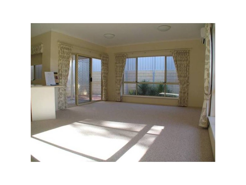 18 Tolmer Road, Woodside SA 5244