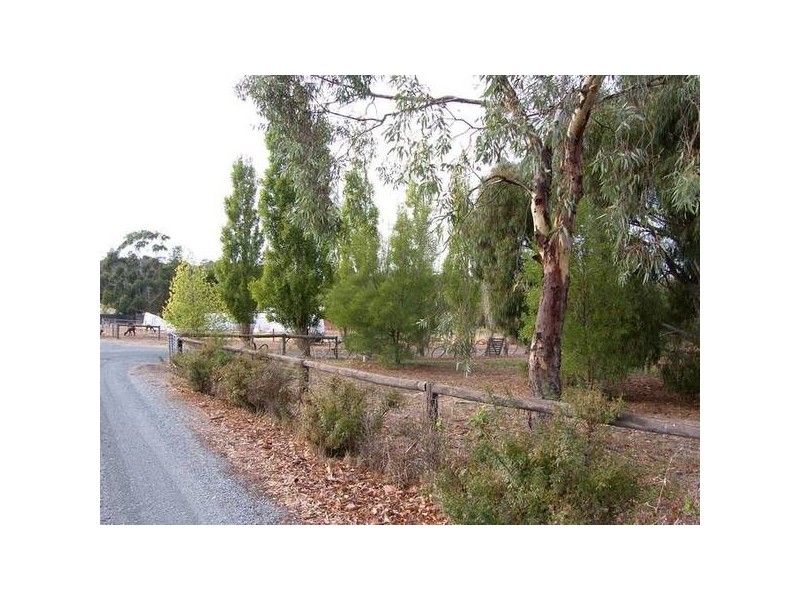 Lot 6 Corner Howard Court & Blakiston Road, Blakiston SA 5250