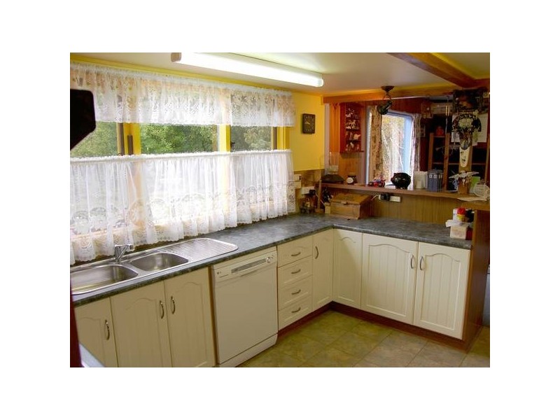 Lot 6 Corner Howard Court & Blakiston Road, Blakiston SA 5250