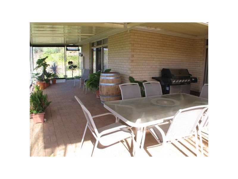 Lot 952 Adelaide – Goolwa Road, Meadows SA 5201