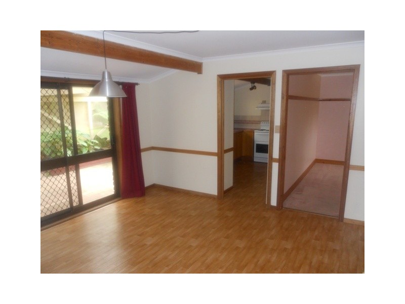 64 Albert Road, Mount Barker SA 5251