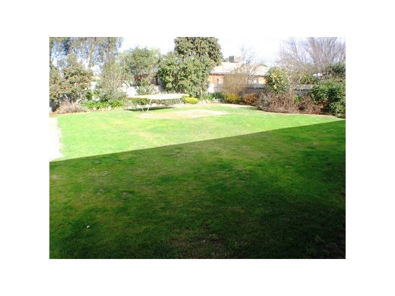 52 Ashbourne Road, Strathalbyn SA 5255
