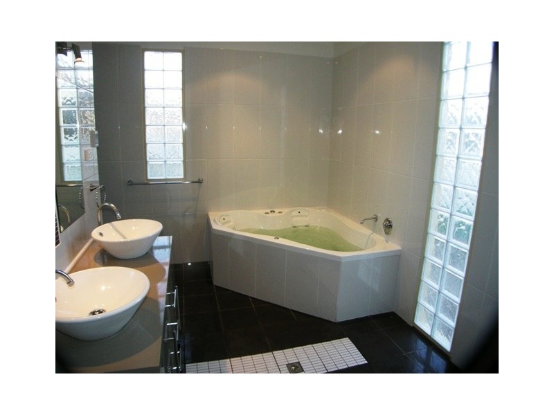 33 Albert Road, Mount Barker SA 5251