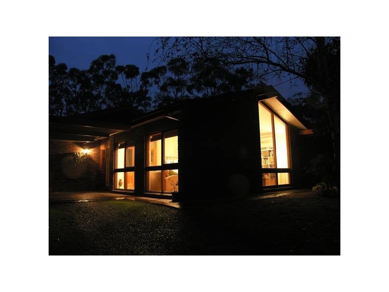 90 Sheoak Road, Crafers West SA 5152