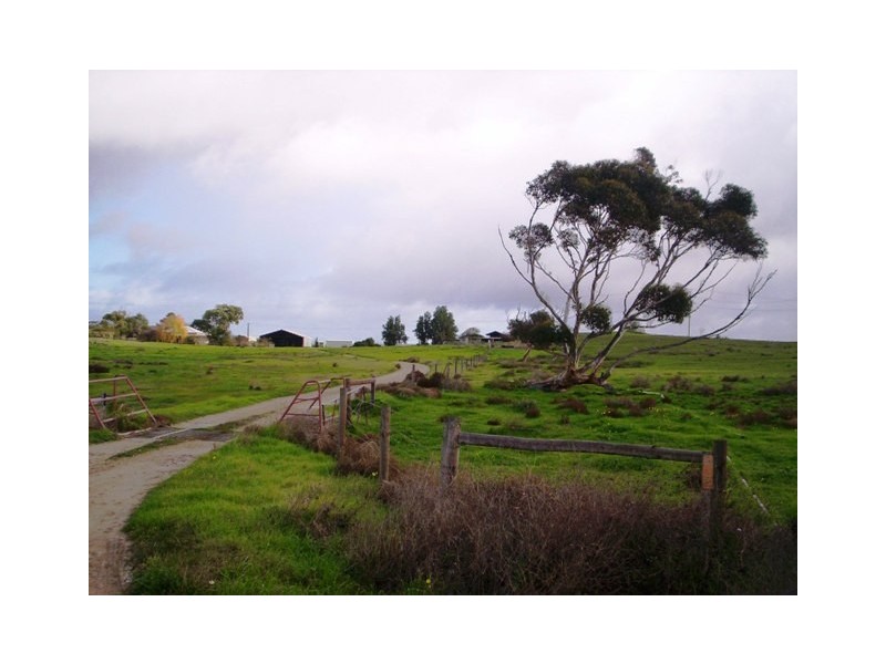 Sec 58 + 7 Clayton – Milang Road, Milang SA 5256