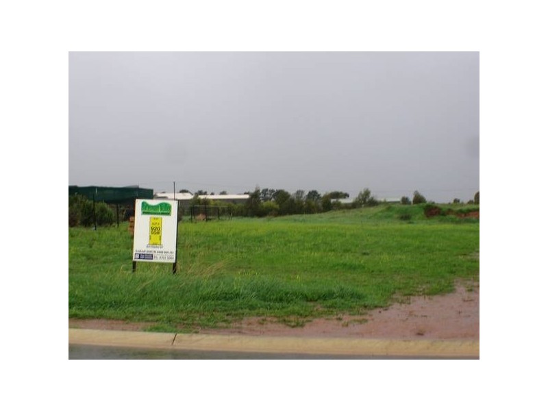 2 Bateman Street, Strathalbyn SA 5255