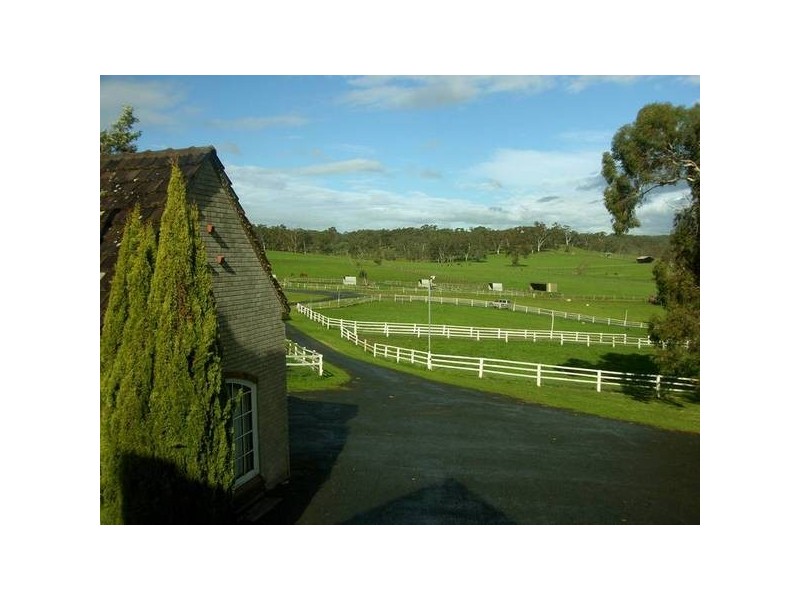 . Onkaparinga Valley Road, Oakbank SA 5243