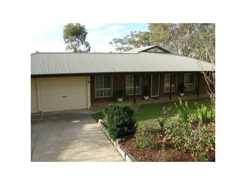 92 Hurling Drive, Mount Barker SA 5251
