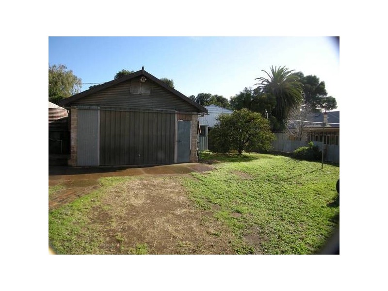 24 Swanport Road, Murray Bridge SA 5253