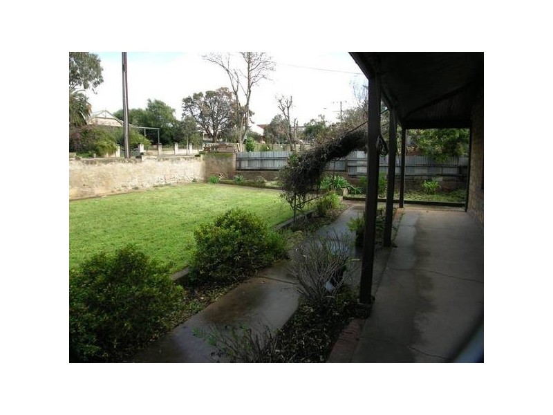 24 Swanport Road, Murray Bridge SA 5253