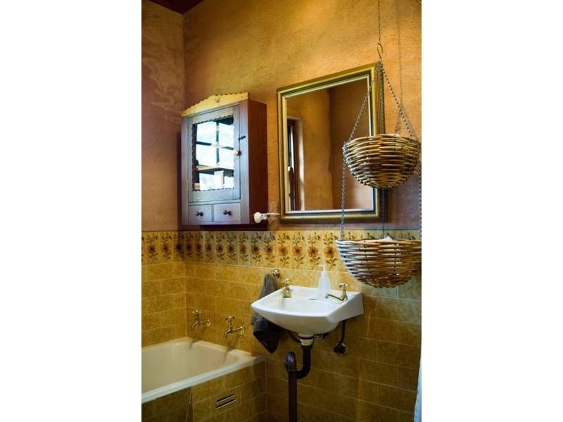 . Off of Hillview Road, Macclesfield SA 5153