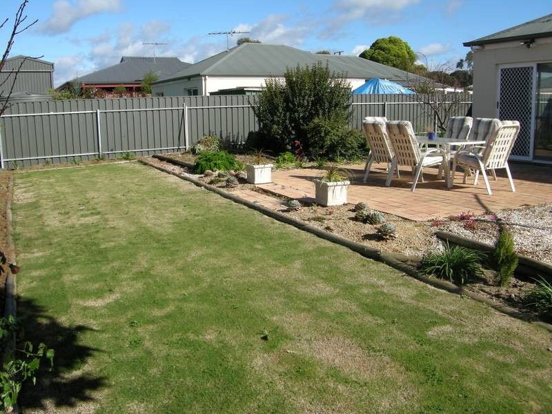4/8 Sandergrove Road, Strathalbyn SA 5255