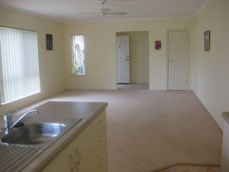 4/8 Sandergrove Road, Strathalbyn SA 5255