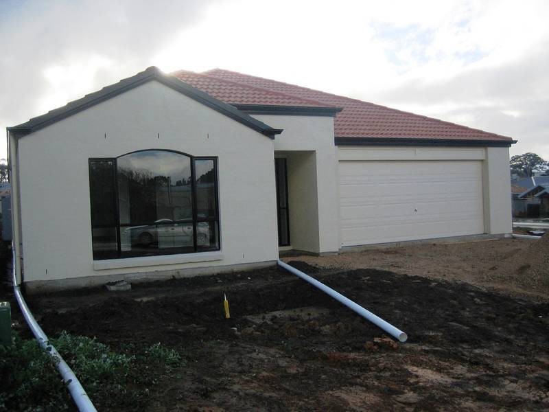 27 Downing Street, Mount Barker SA 5251