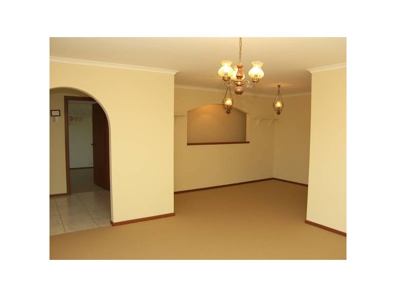 16 Heinrich Court, Mount Barker SA 5251