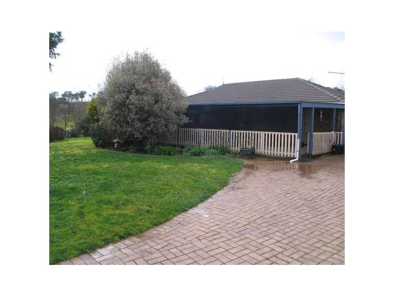 2 Edson Crescent, Littlehampton SA 5250