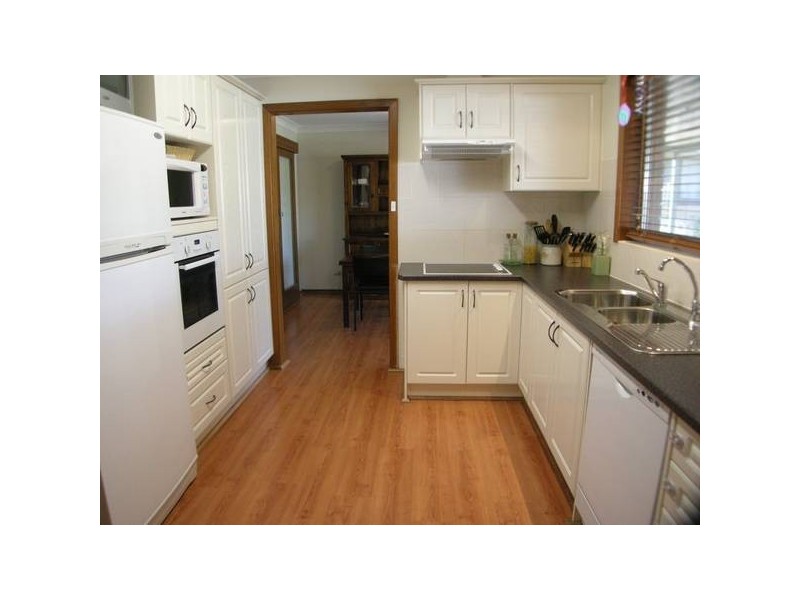 63 Albert Road, Mount Barker SA 5251