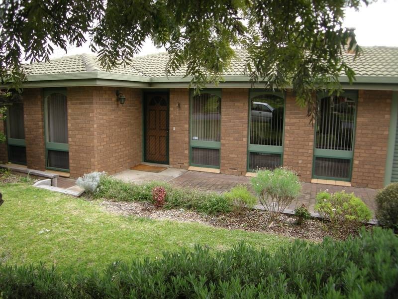 4 Oak Court, Mount Barker SA 5251
