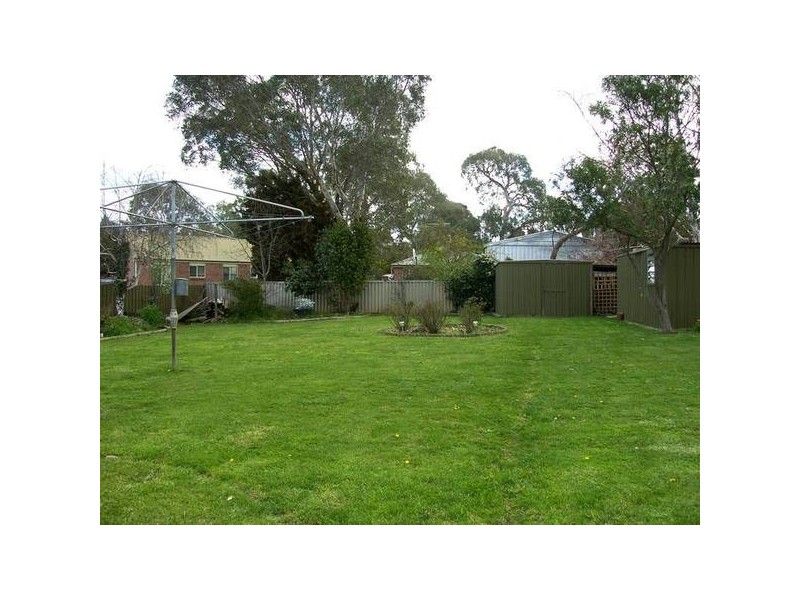 42 Albert Road, Mount Barker SA 5251