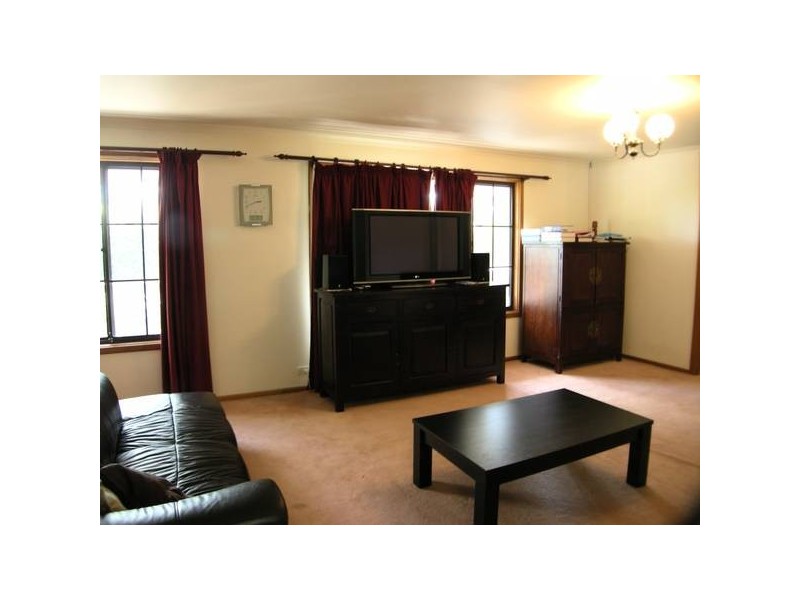 38 Bollen Road, Mount Barker SA 5251