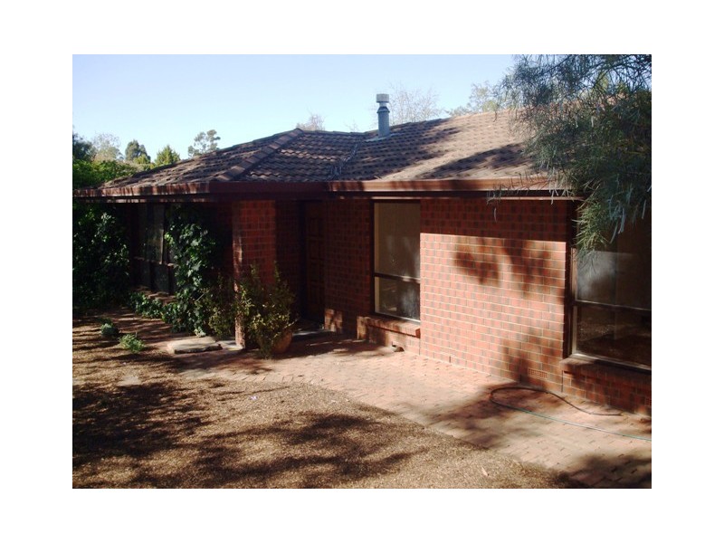 6 Lewis Avenue, Mount Barker SA 5251