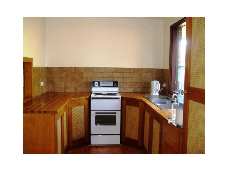 6 Lewis Avenue, Mount Barker SA 5251