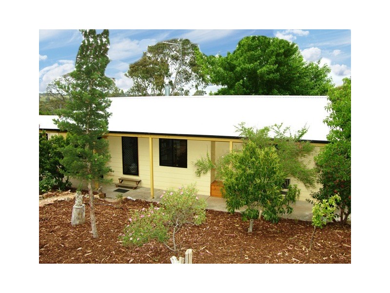 16 Bremer Street, Dawesley SA 5252