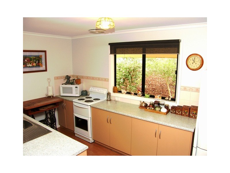 16 Bremer Street, Dawesley SA 5252
