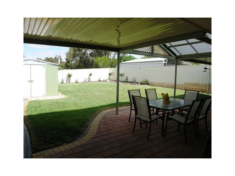 12 Fry Street, Mount Barker SA 5251