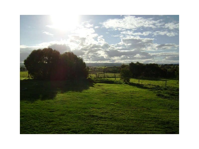 Lot 2, 8 Hillside Road, Strathalbyn SA 5255