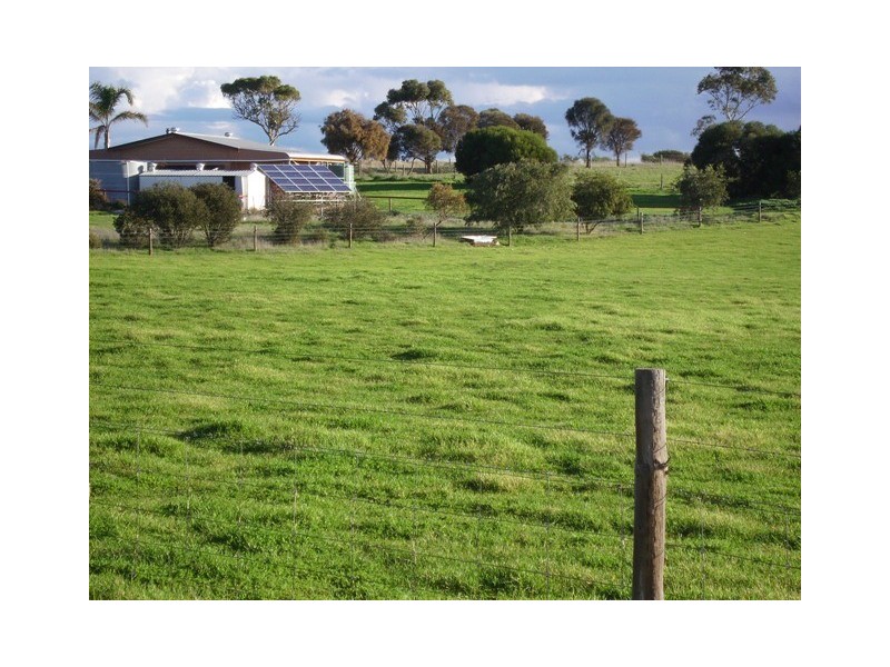 Lot 2, 8 Hillside Road, Strathalbyn SA 5255