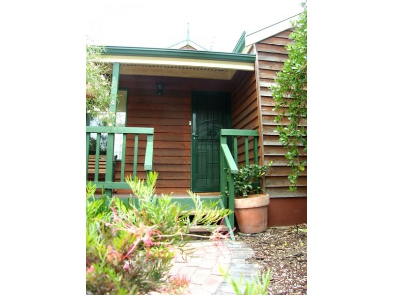 4 Pioneer Street, Littlehampton SA 5250