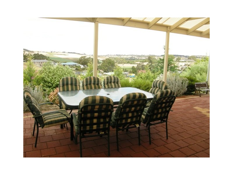 132 Burnbank Way, Mount Barker SA 5251