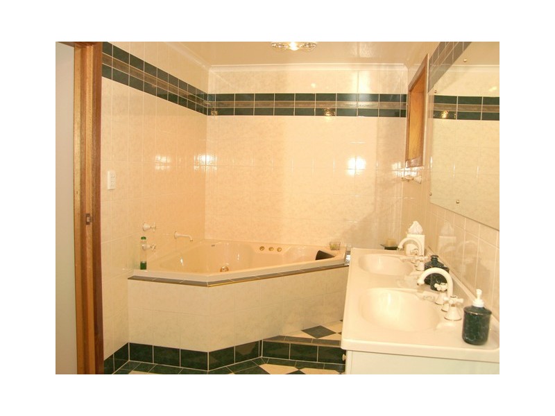 Lot 111 Donnithorne Road, Strathalbyn SA 5255