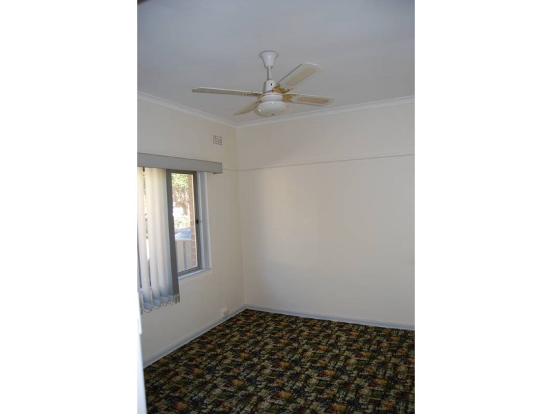 8 Elliott Street, Belfield NSW 2191